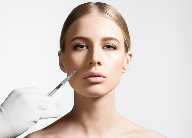 Erfahrungsbericht Filler Unterspritzung - Hyaluron-Filler bei Nasolabialfalten
