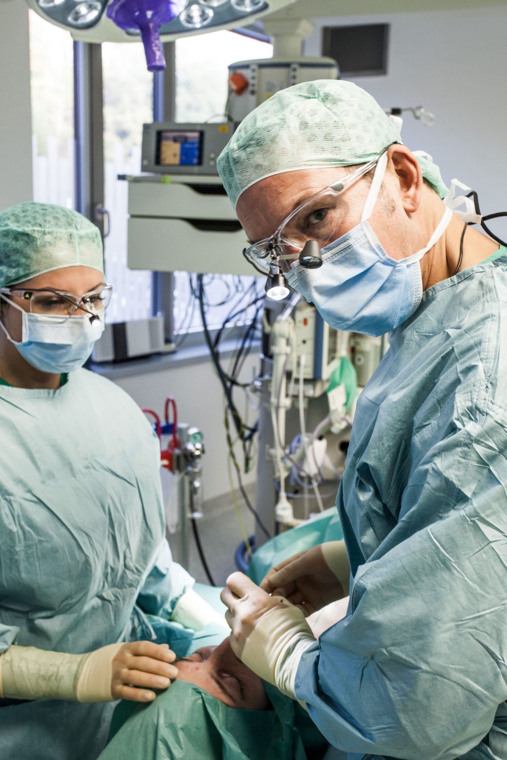 Nasen-OP Die Hohe Kunst Der Plastischen Chirurgie